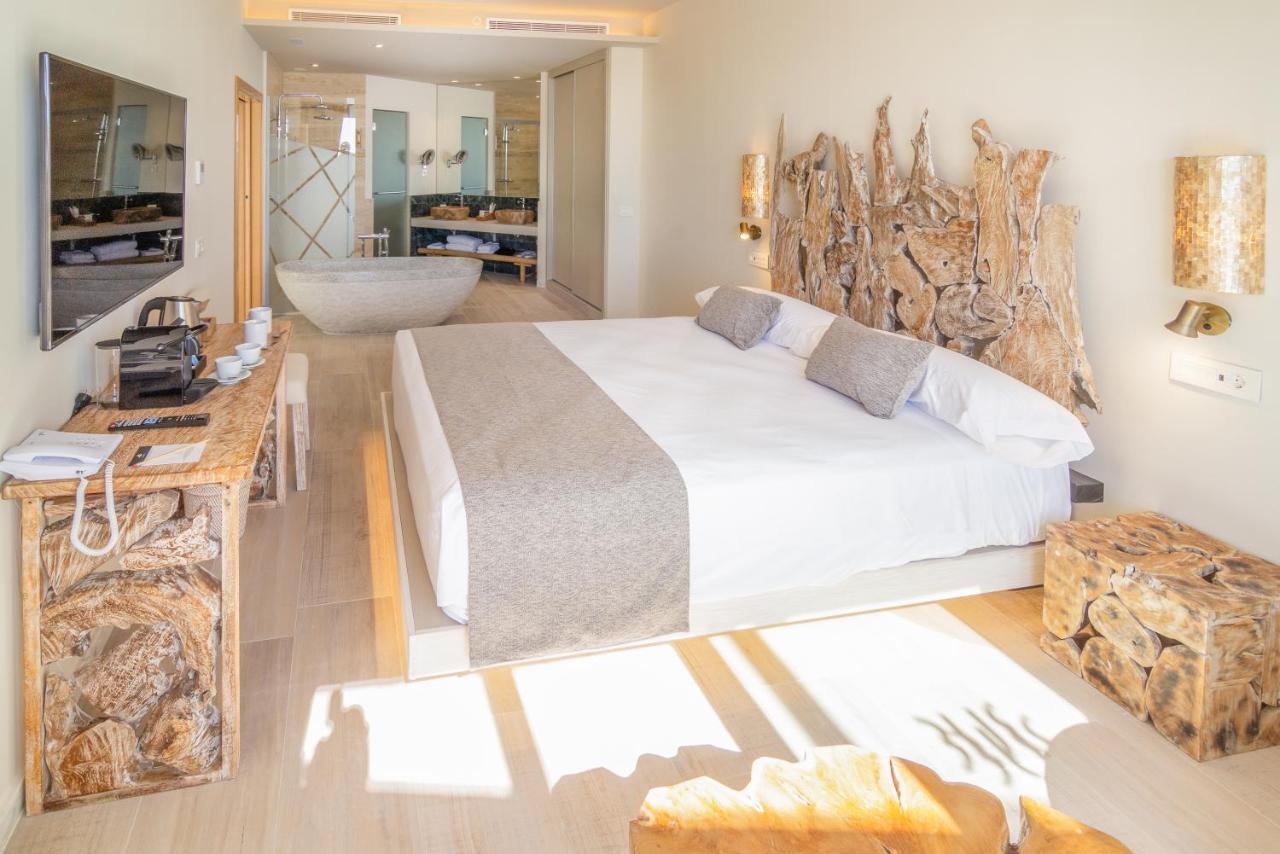 Zahara Beach & Spa By Qhotels - Adults Recommended 자하라드로아튠스 외부 사진 Deluxe room