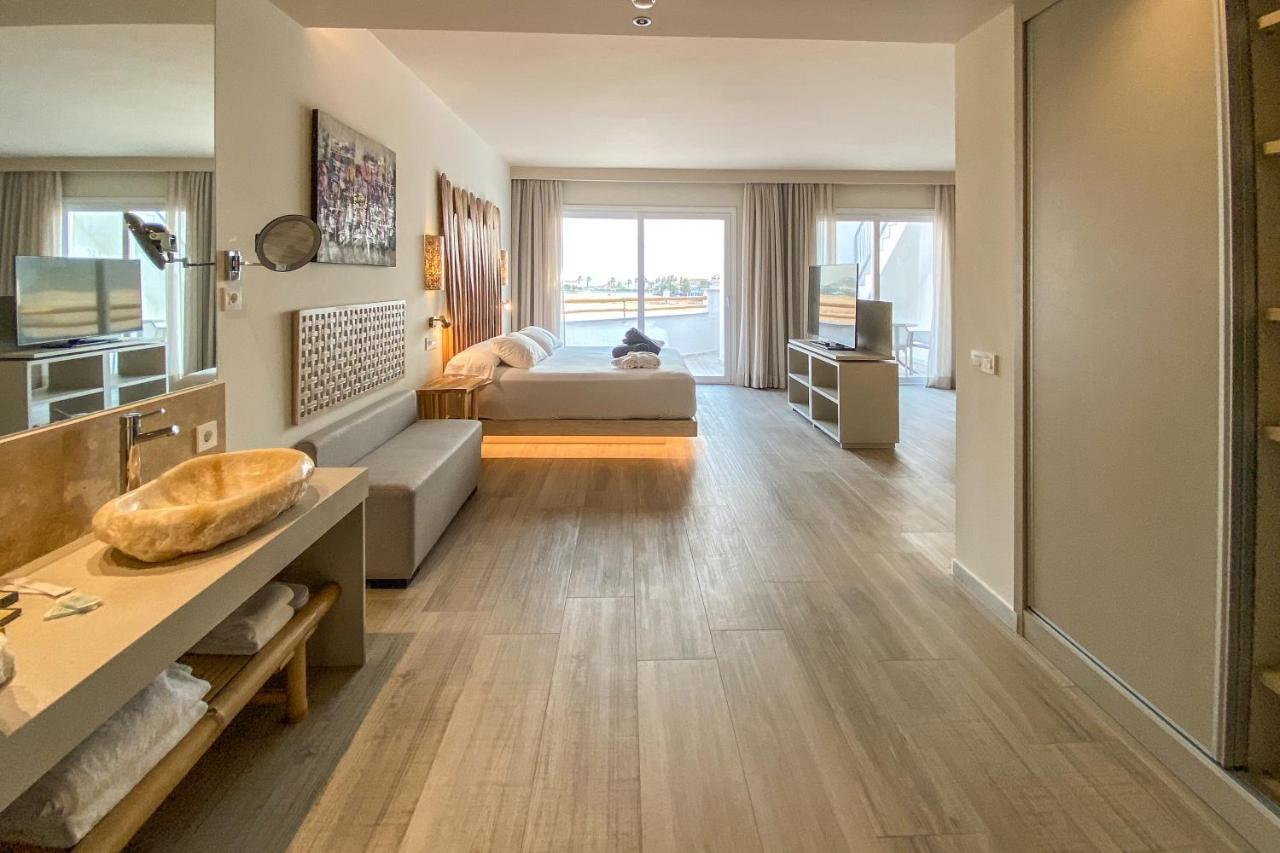 Zahara Beach & Spa By Qhotels - Adults Recommended 자하라드로아튠스 외부 사진 Deluxe room